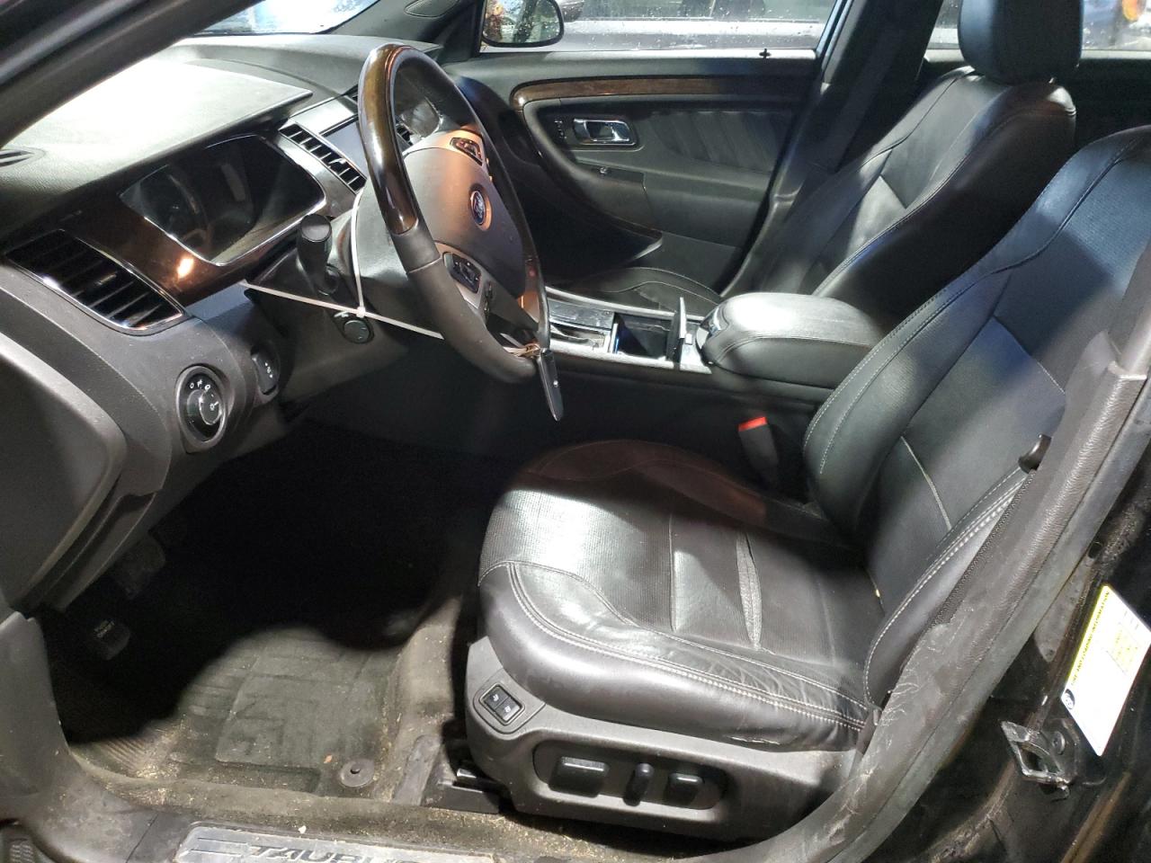 2015 Ford Taurus - Image 7