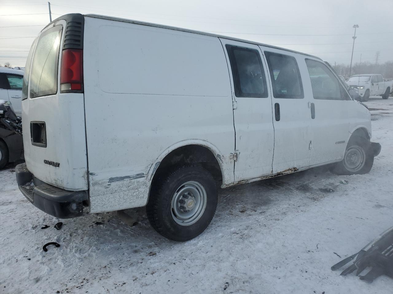 1998 Chevrolet Express - Image 3
