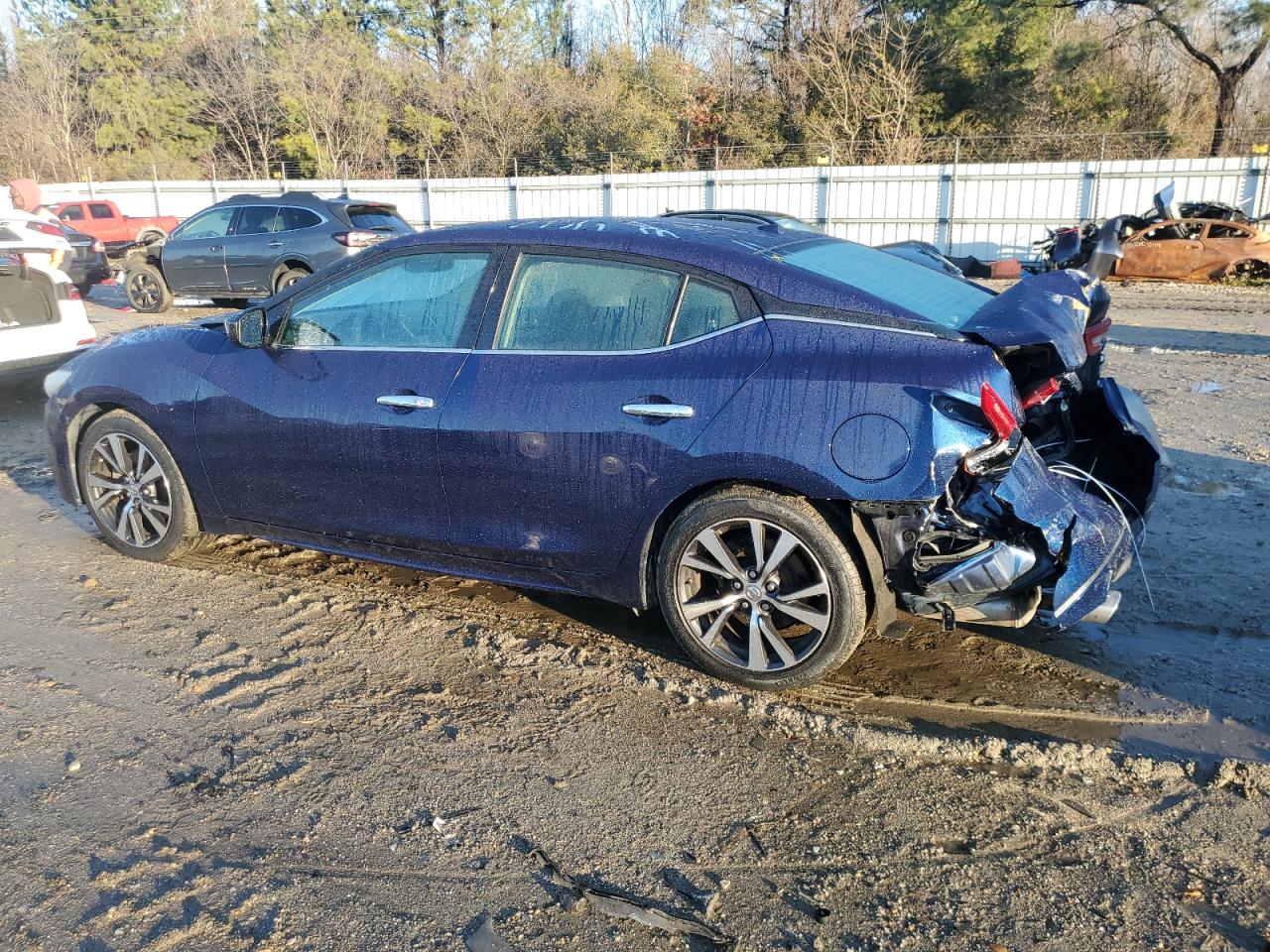 2017 Nissan Maxima - Image 2