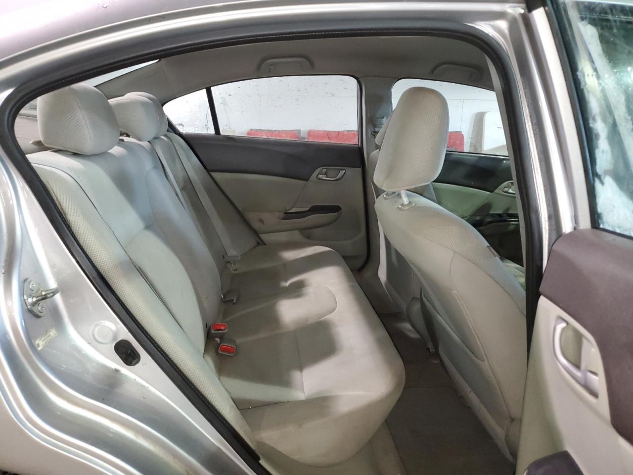 2012 Honda Civic - Image 10