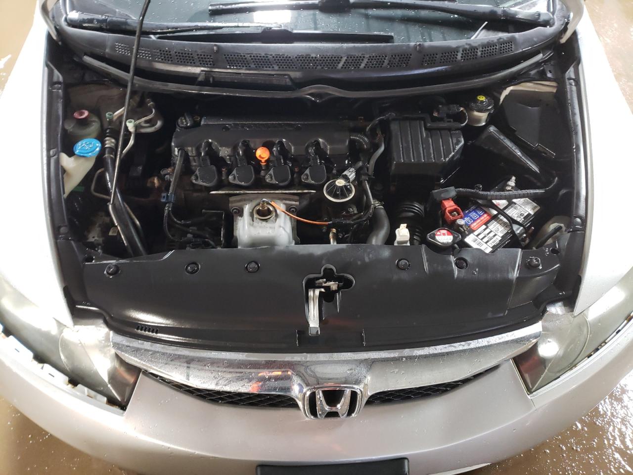 2010 Honda Civic - Image 11
