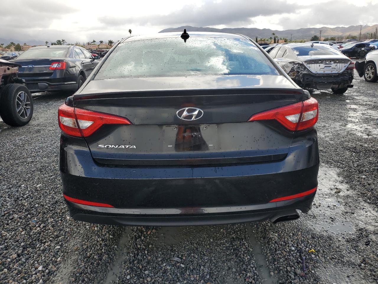 2016 Hyundai Sonata - Image 6