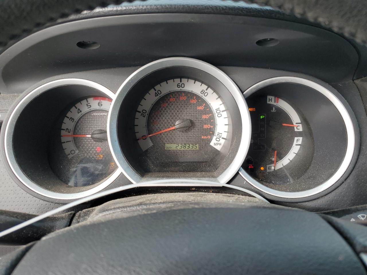 2012 Toyota Tacoma - Image 9