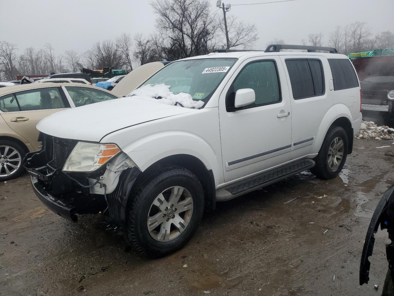 2011 Nissan Pathfinder - Image 1