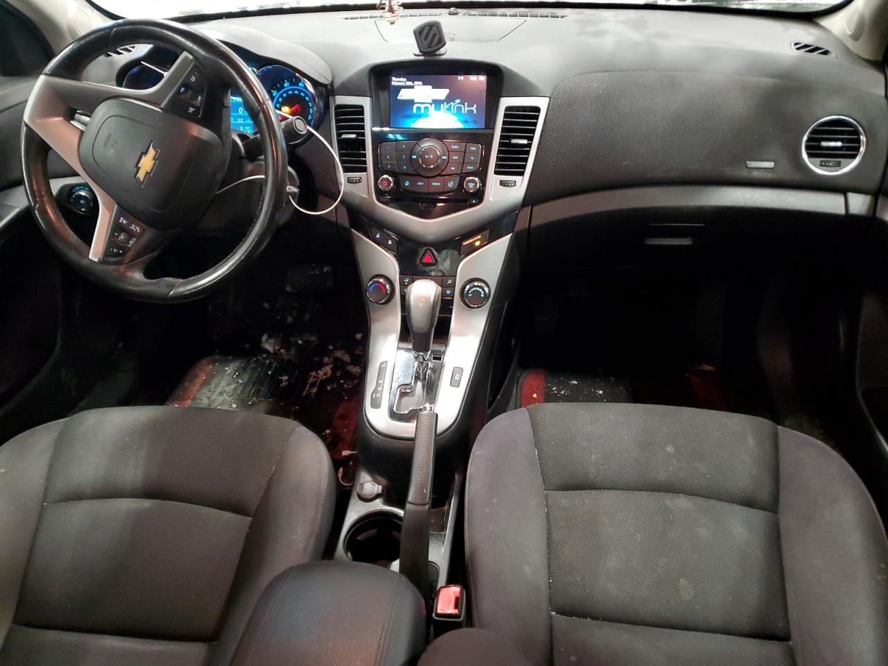2013 Chevrolet Cruze - Image 8