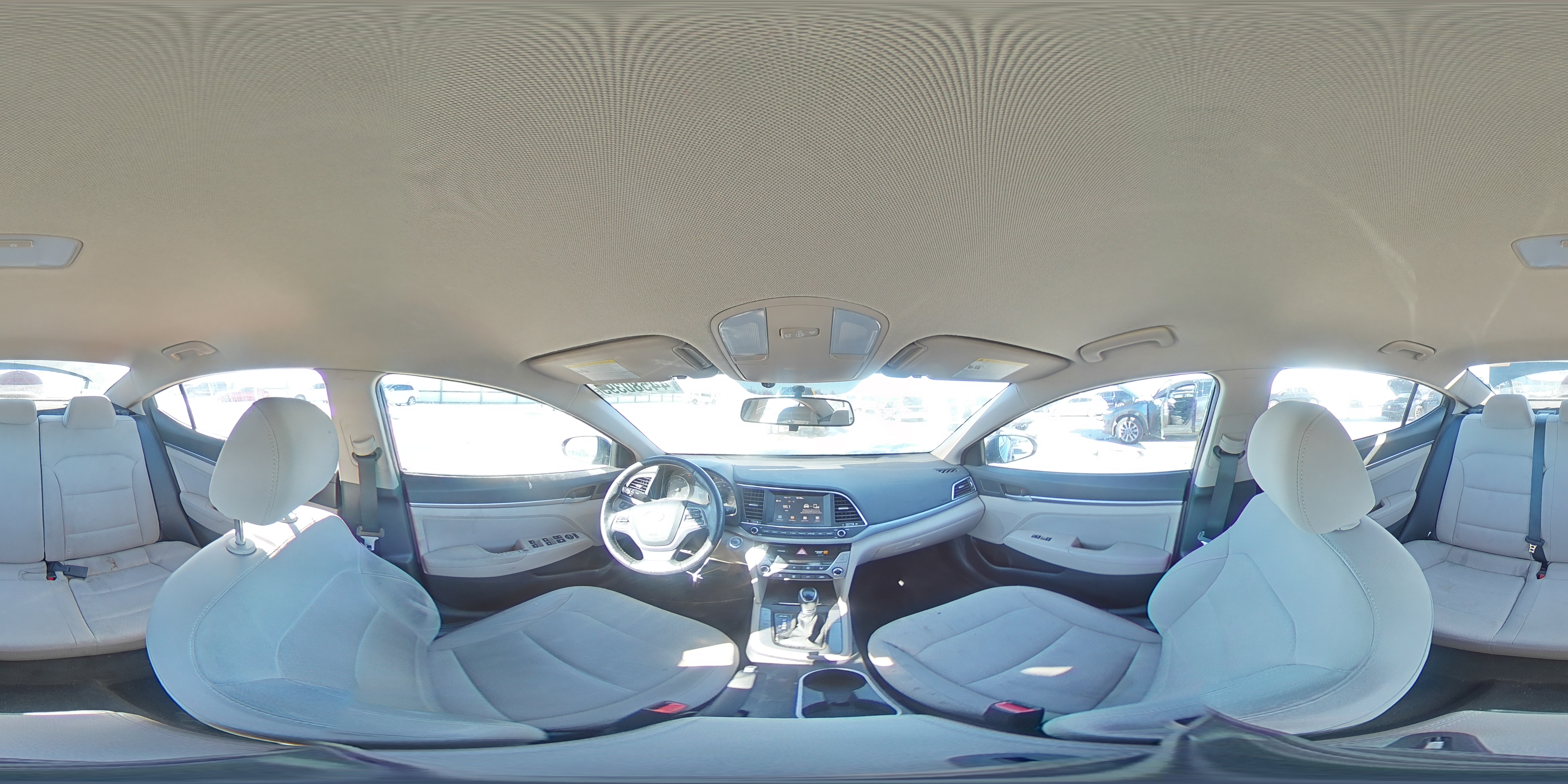 2017 Hyundai Elantra - Image 12