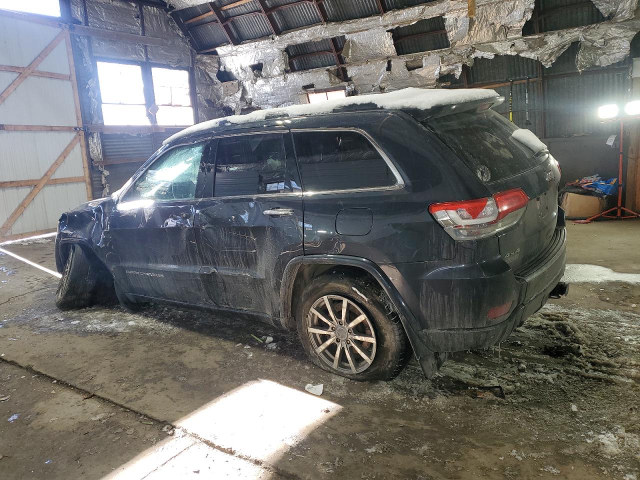 2016 Jeep Grand Cherokee - Image 2