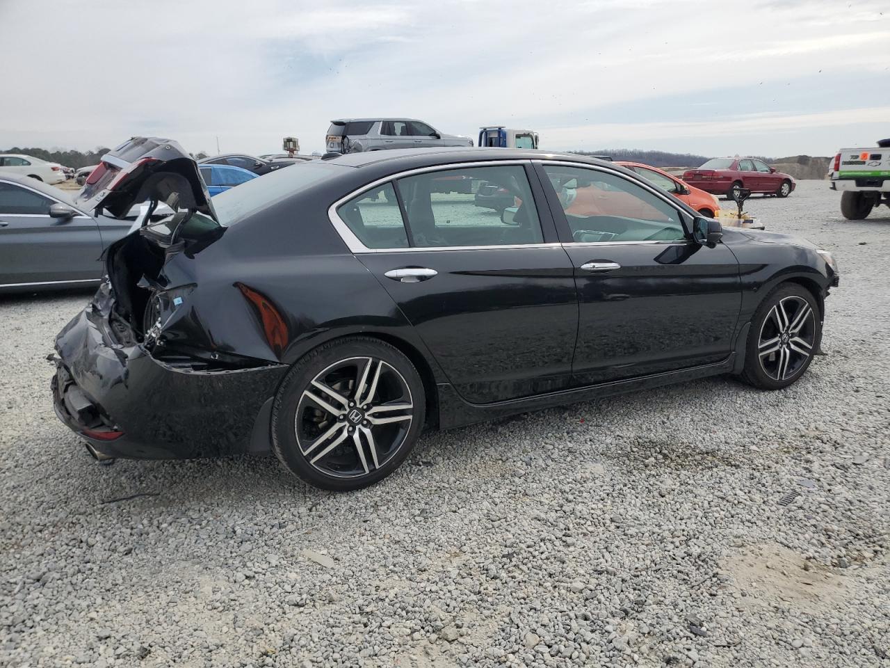 2017 Honda Accord - Image 3