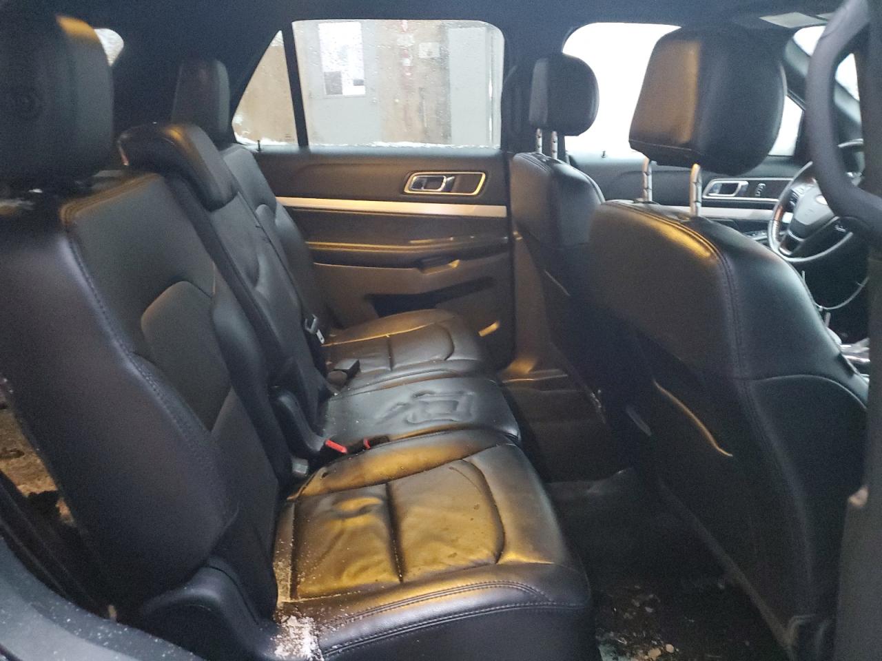 2017 Ford Explorer - Image 11