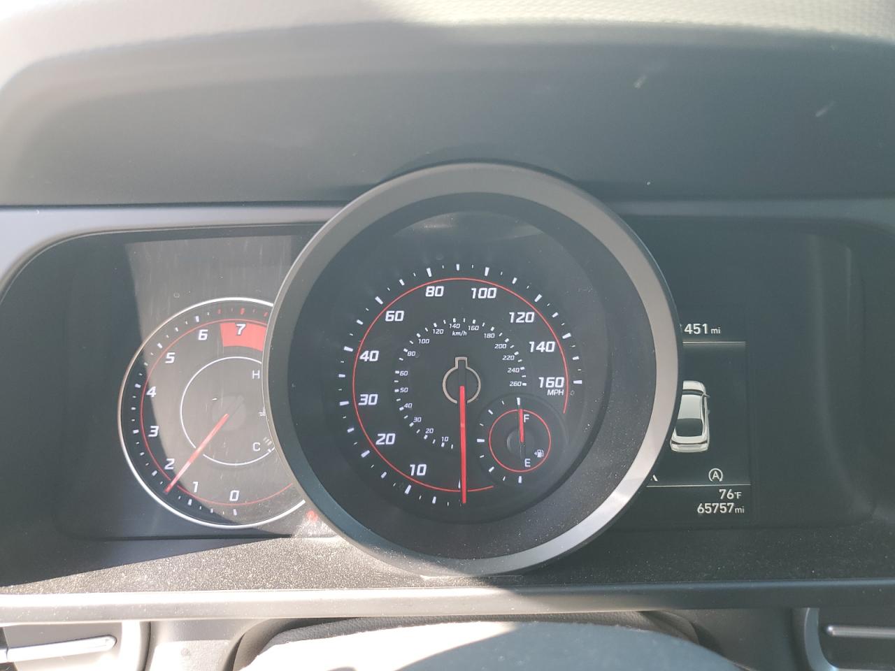 2021 Hyundai Elantra - Image 9