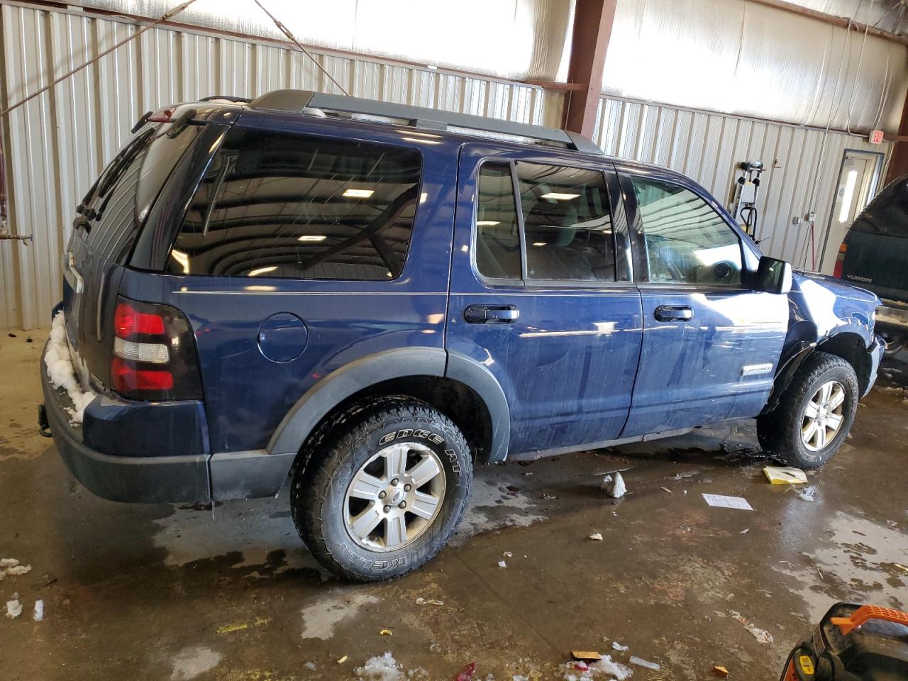 2007 Ford Explorer - Image 3