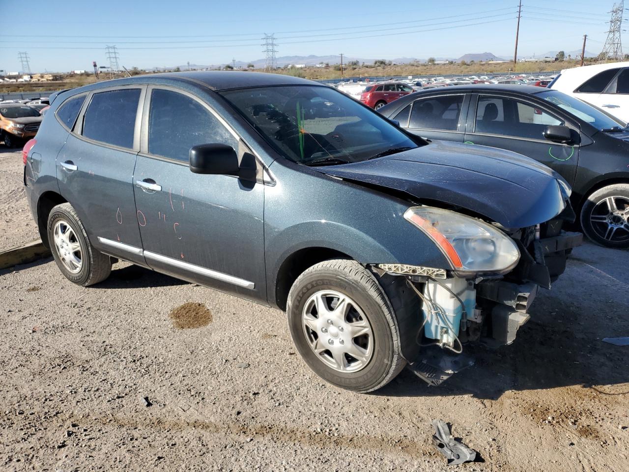 2013 Nissan Rogue - Image 4
