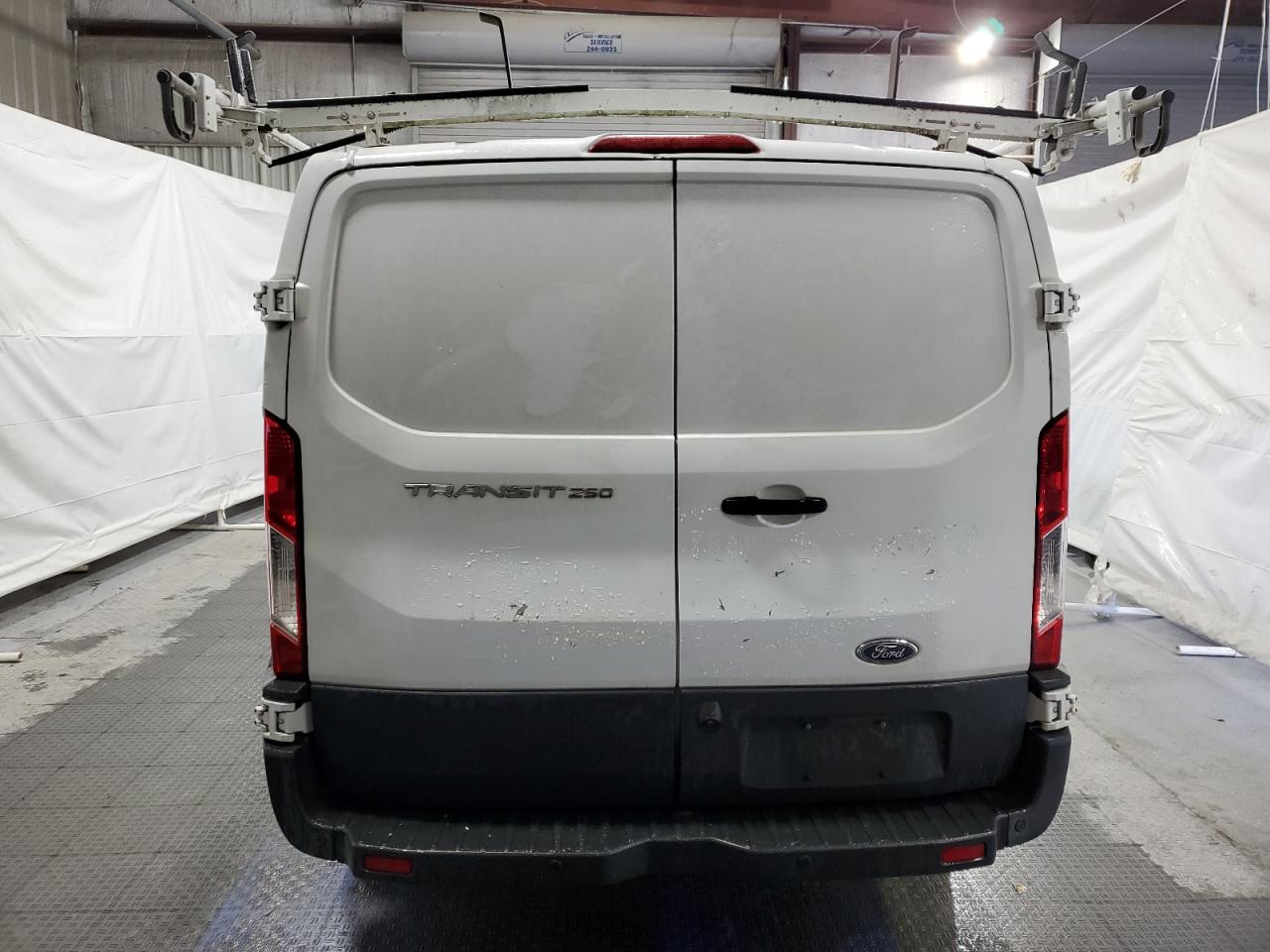 2017 Ford Transit - Image 6
