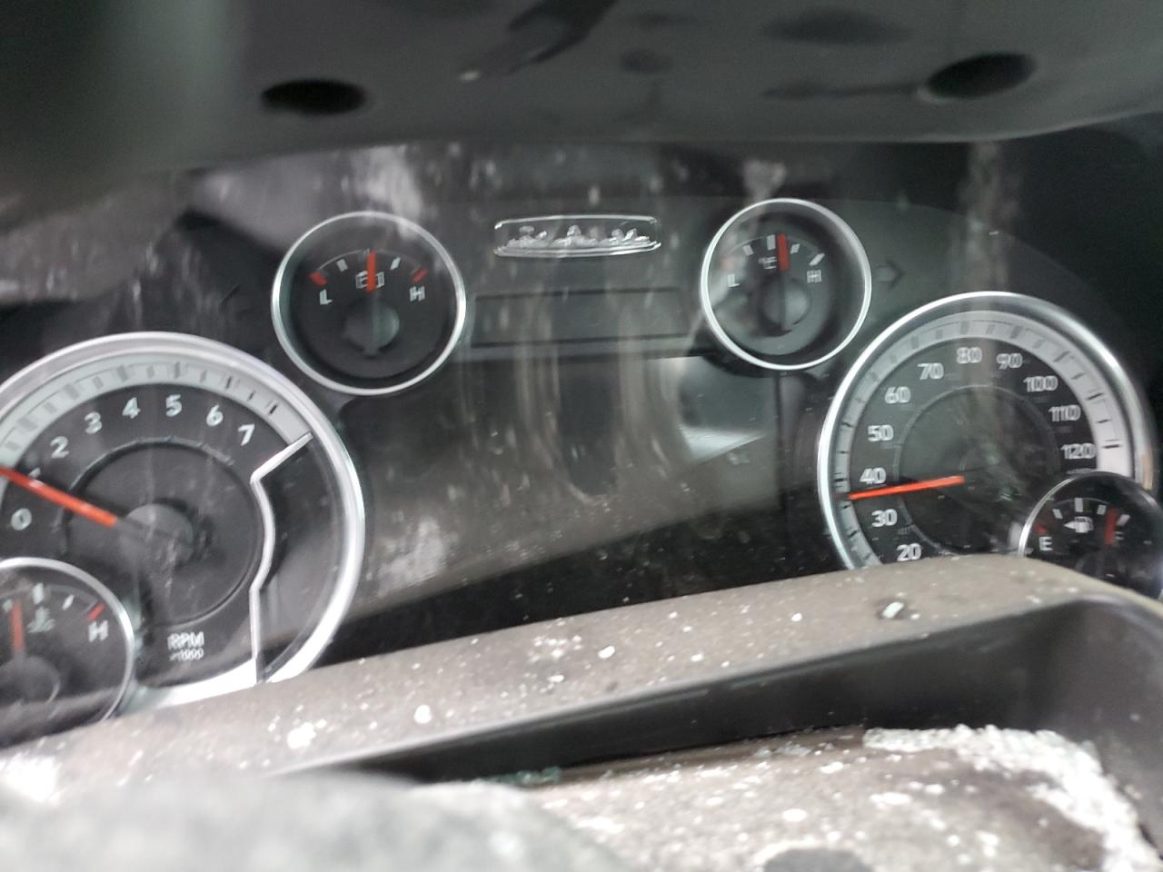 2017 RAM 1500 - Image 9