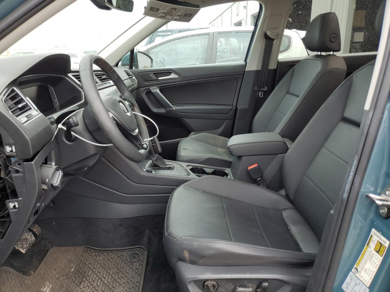 2020 Volkswagen Tiguan - Image 7