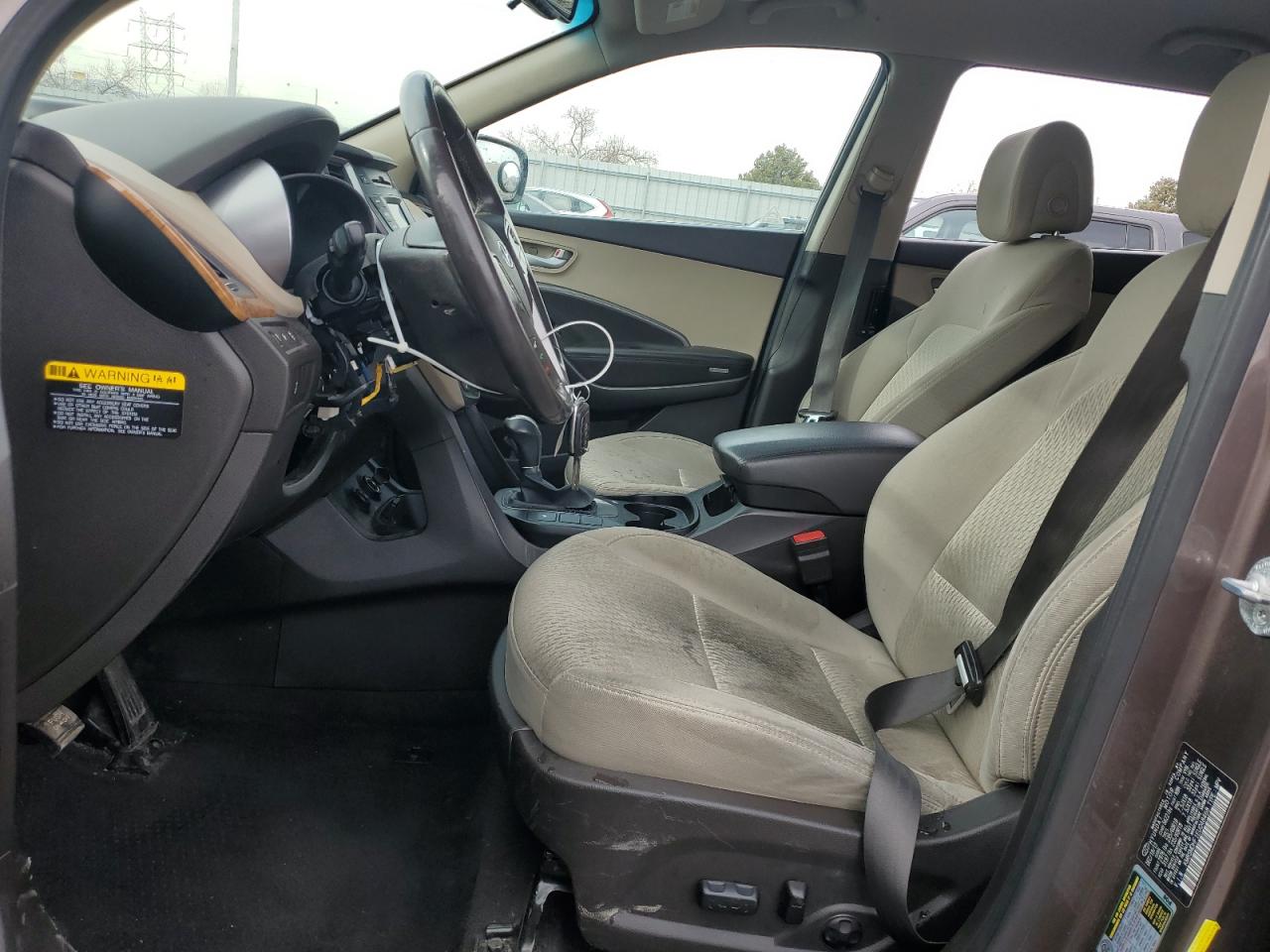 2014 Hyundai Santa Fe - Image 7