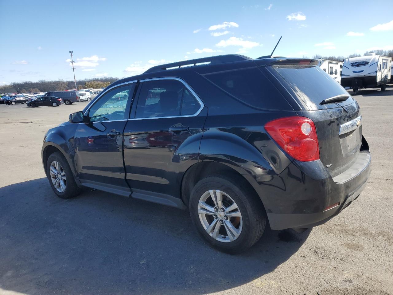 2015 Chevrolet Equinox - Image 2