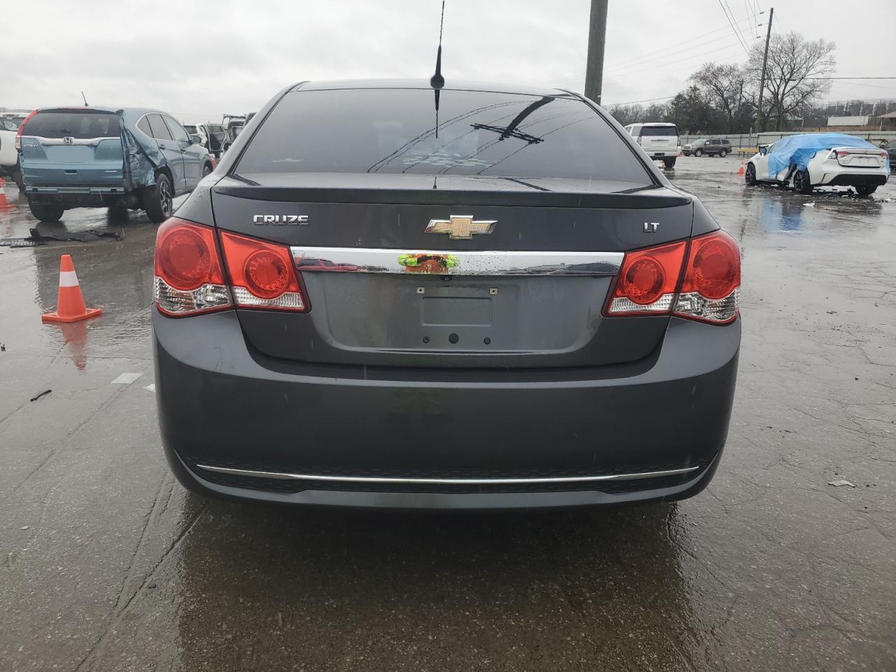 2013 Chevrolet Cruze - Image 6