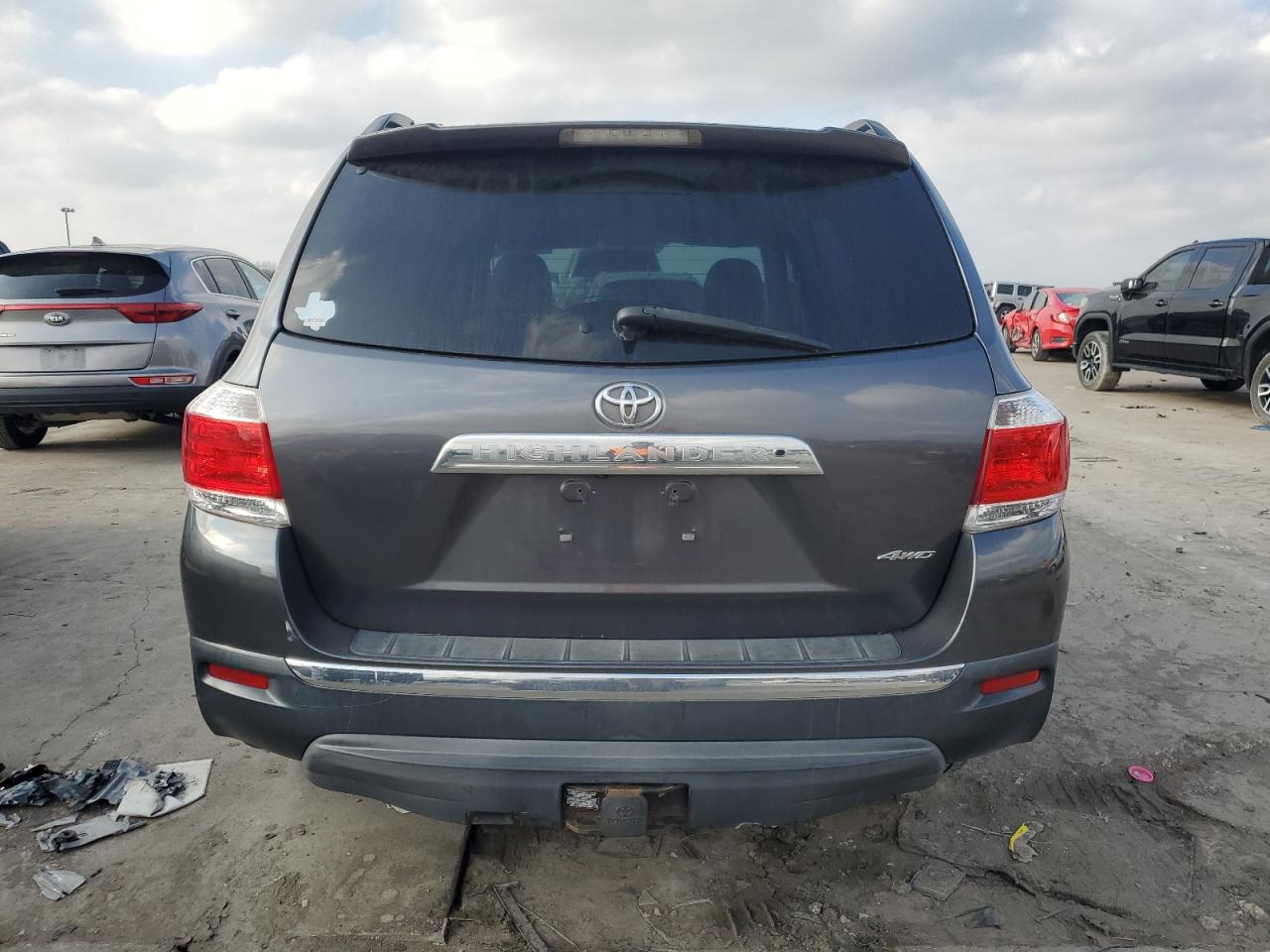 2012 Toyota Highlander - Image 6