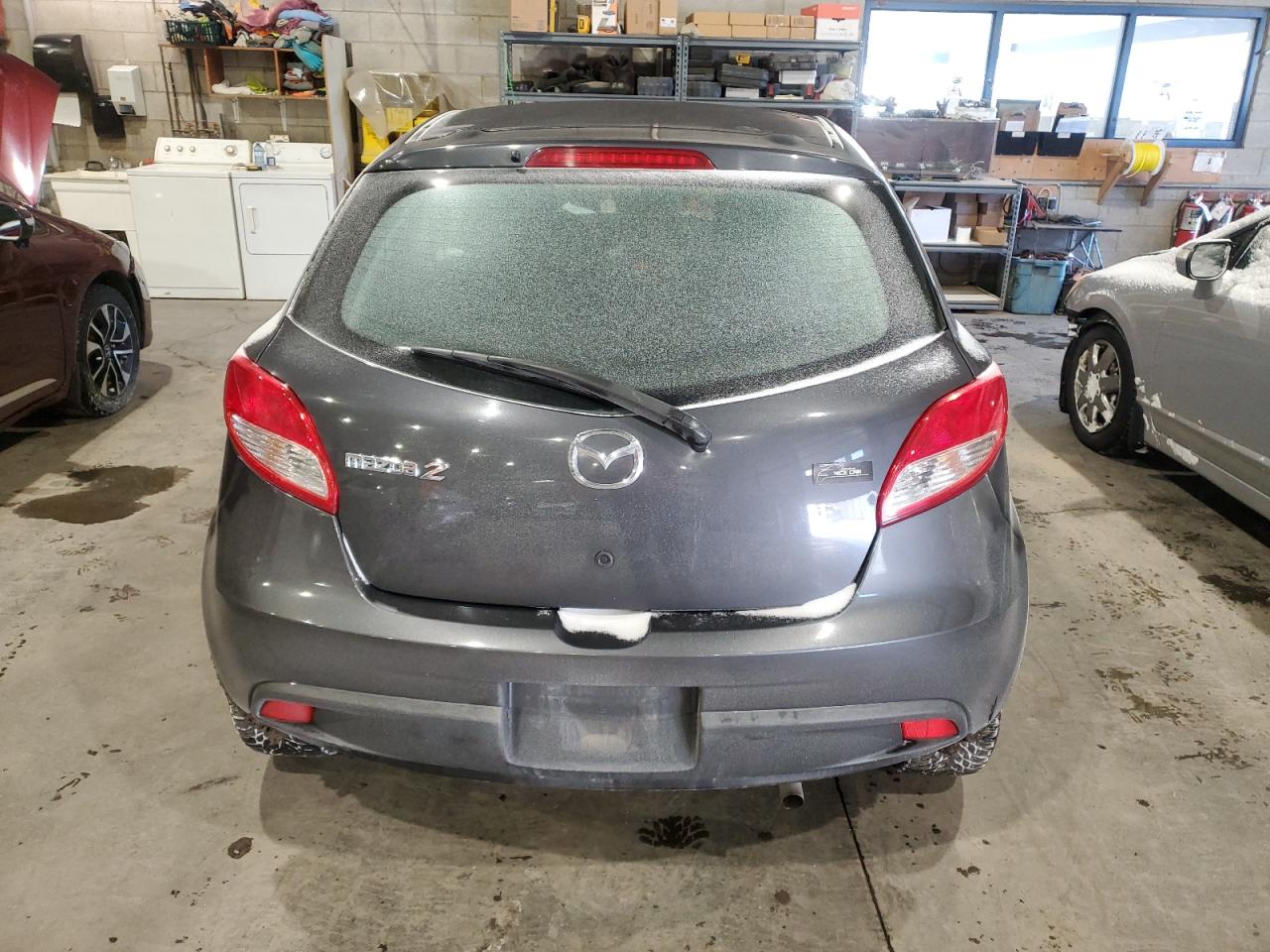 2013 Mazda 2 - Image 6