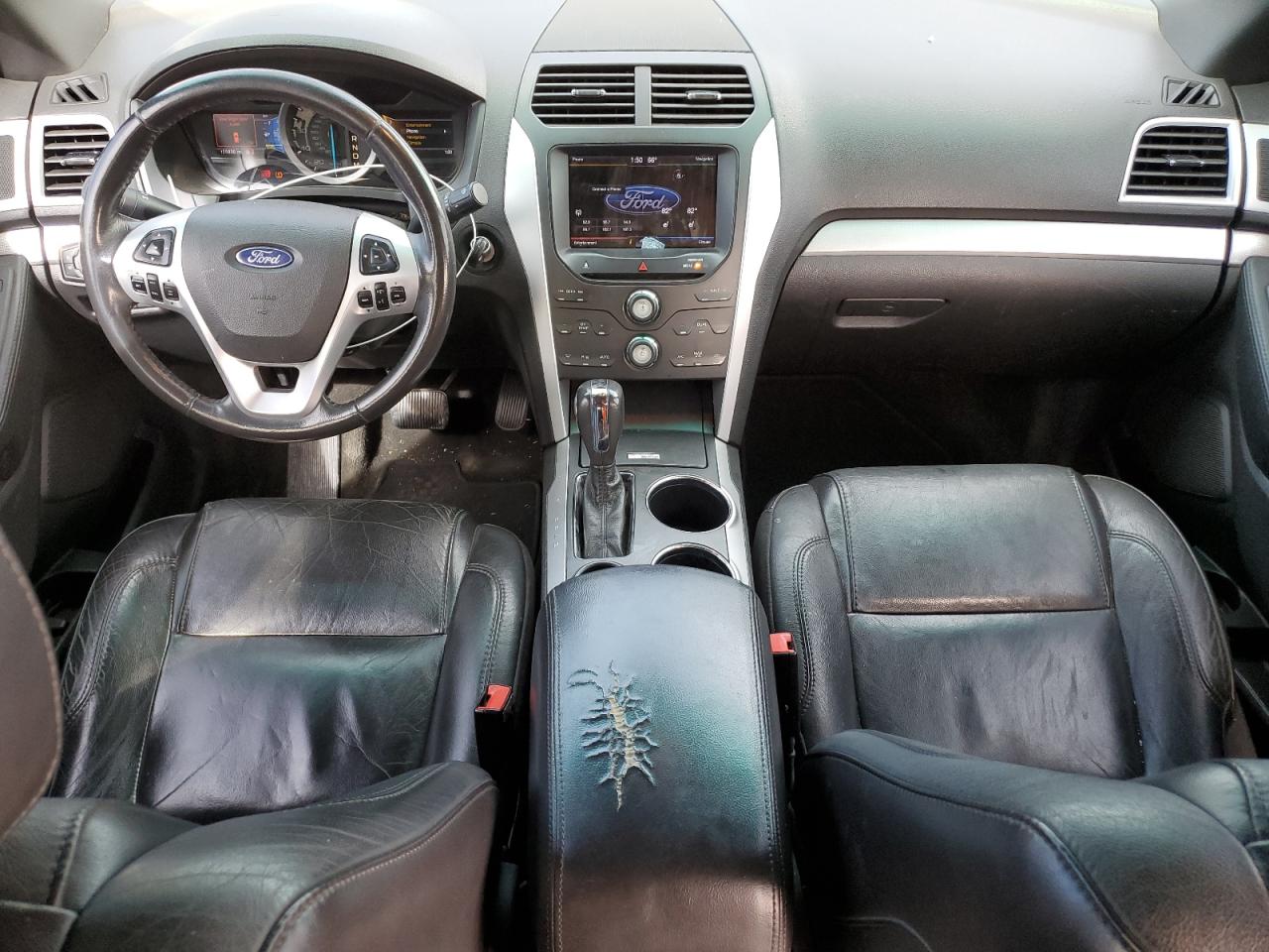 2013 Ford Explorer - Image 8