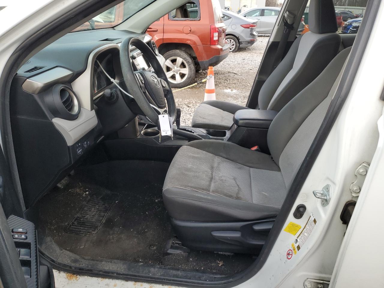 2013 Toyota RAV 4 - Image 7