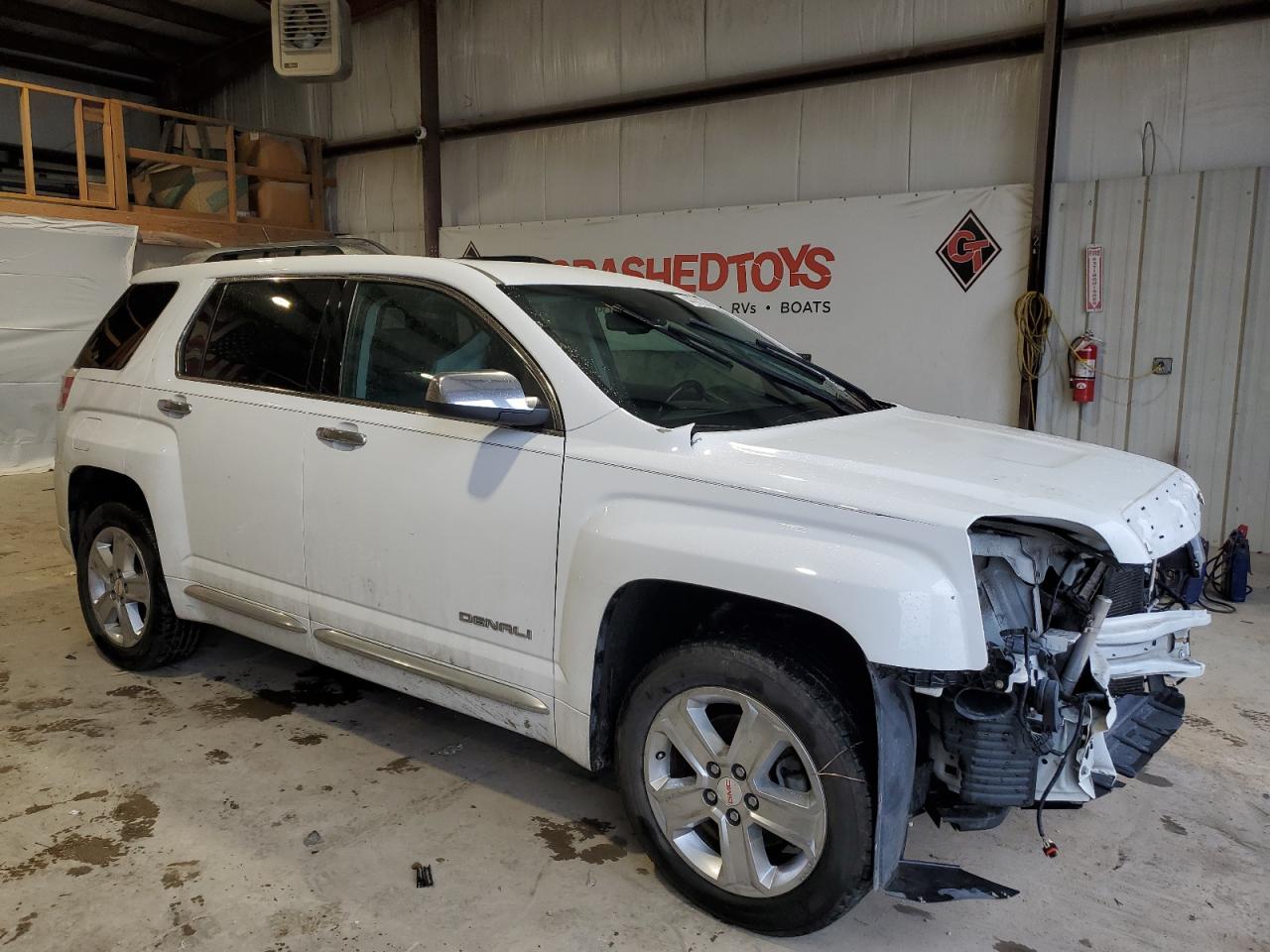 2015 GMC Terrain - Image 4