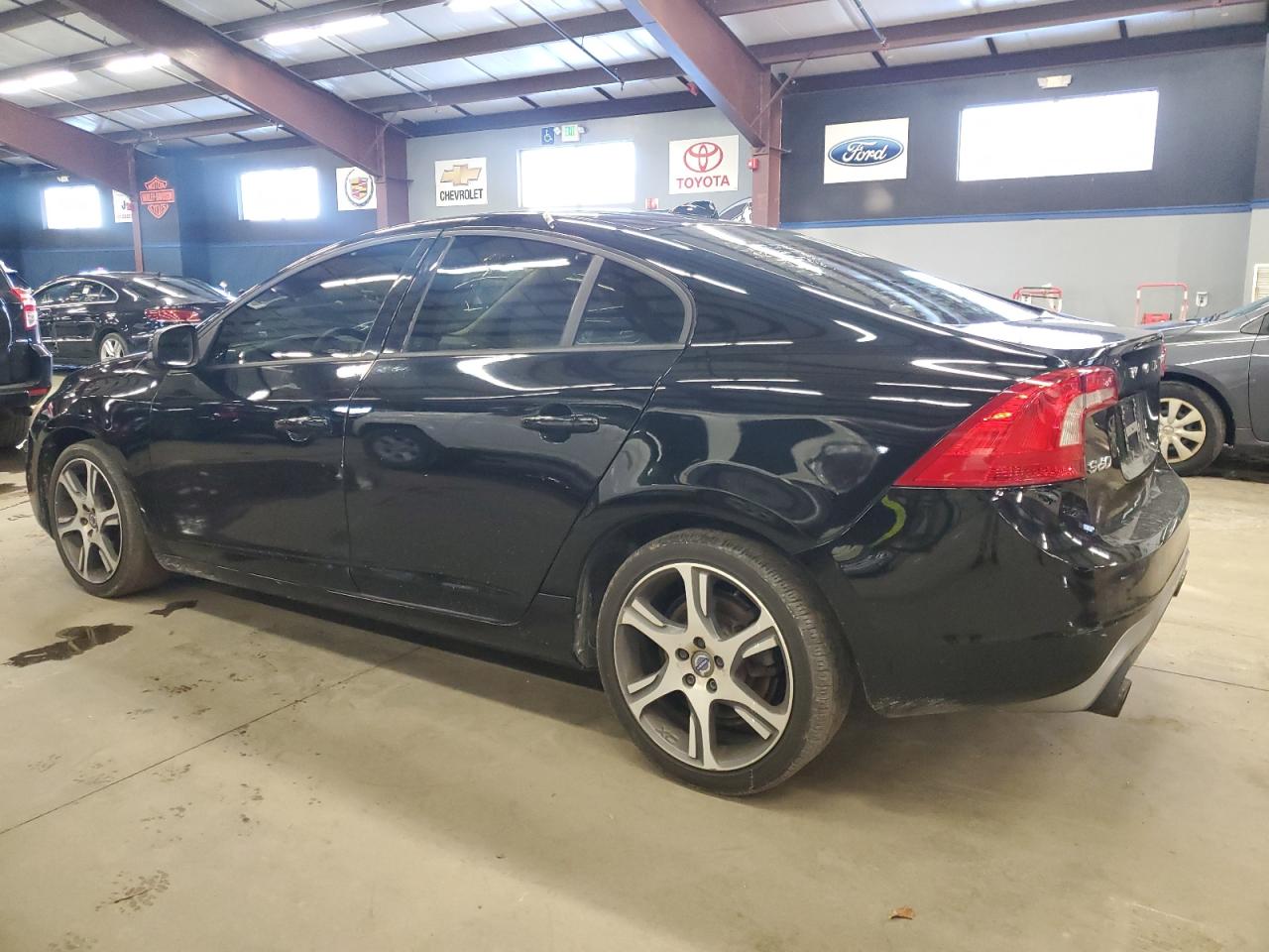 2017 Volvo S60 - Image 2
