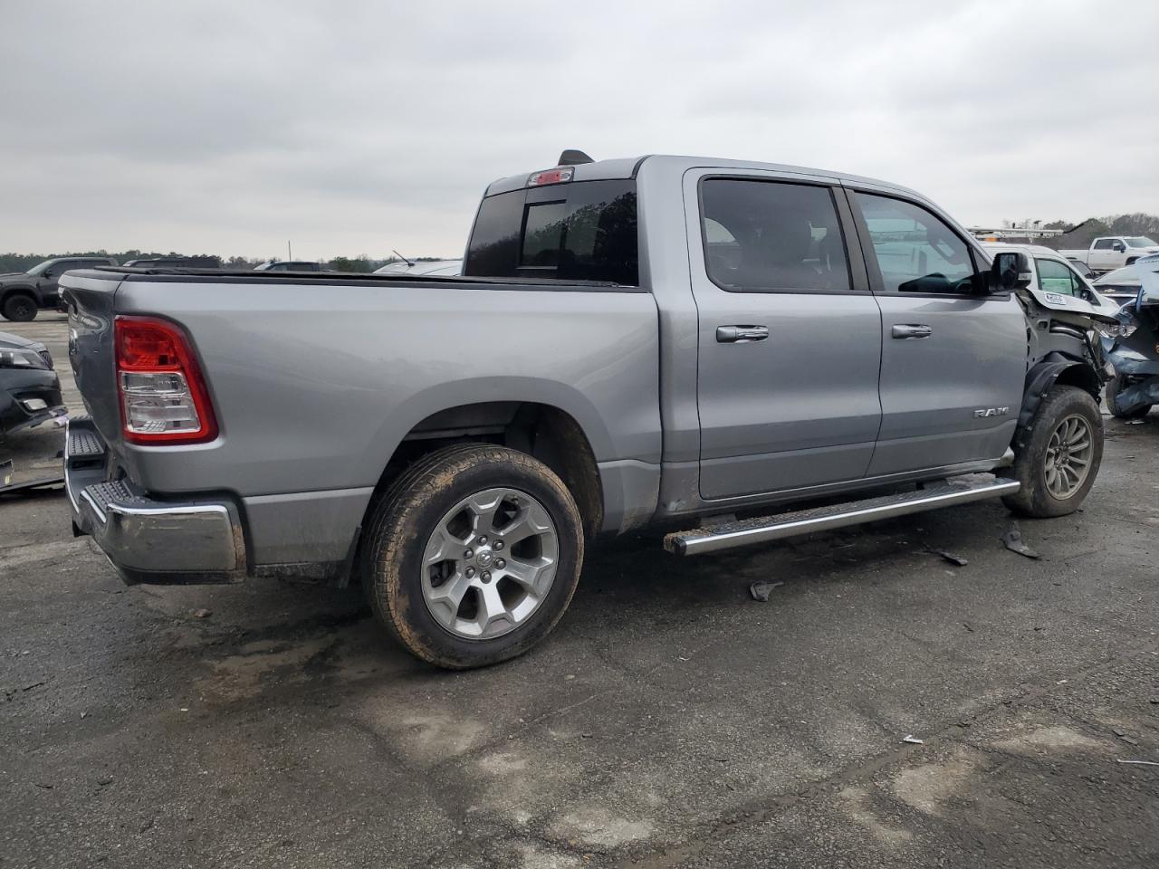 2019 RAM 1500 - Image 3