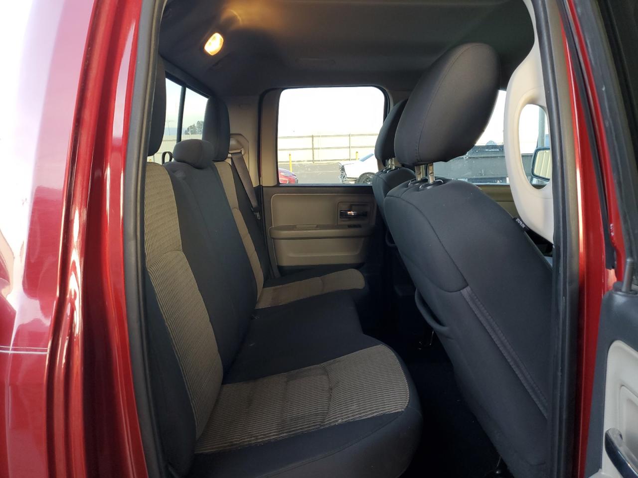 2012 Dodge RAM - Image 10