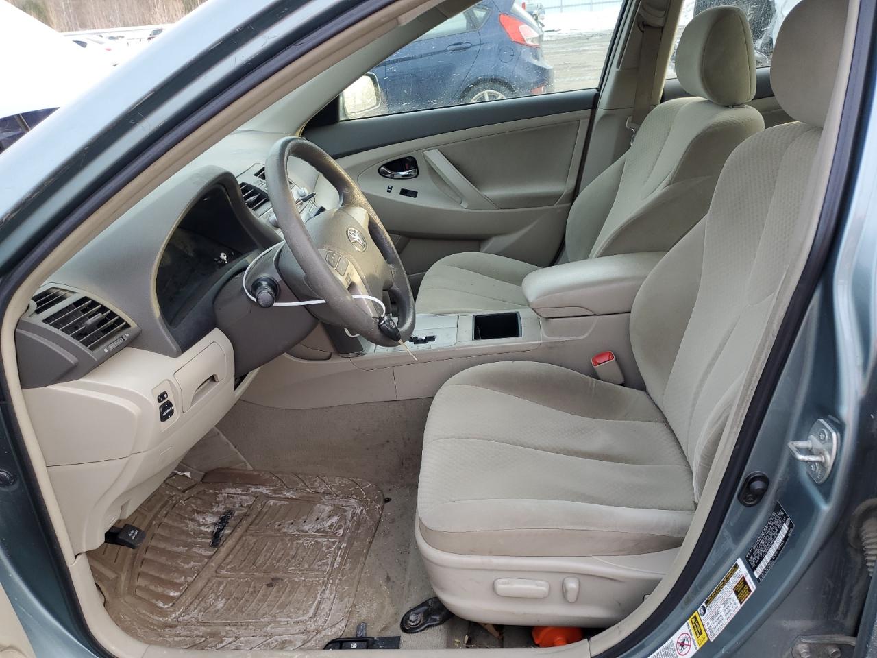 2009 Toyota Camry - Image 7