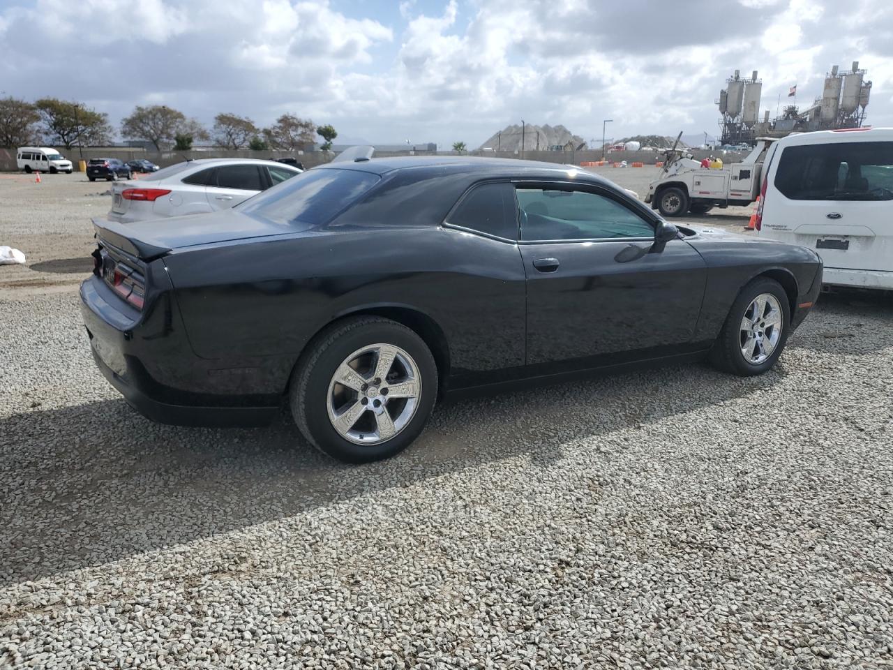 2017 Dodge Challenger - Image 3