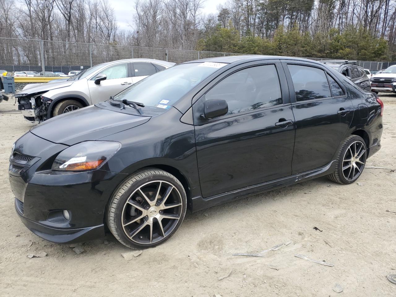 2007 Toyota Yaris - Image 1