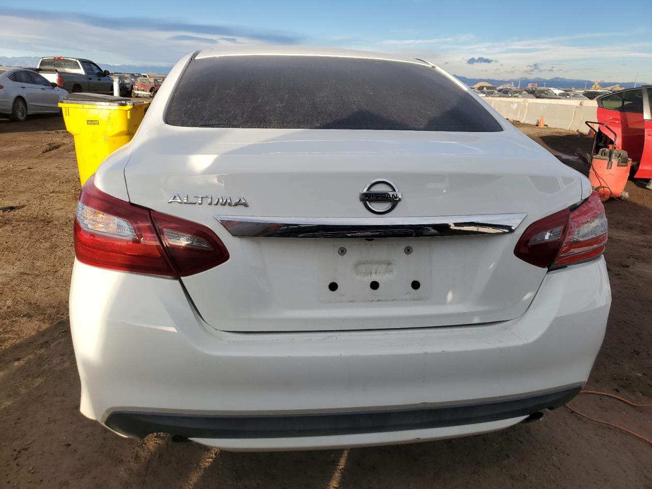 2018 Nissan Altima - Image 6