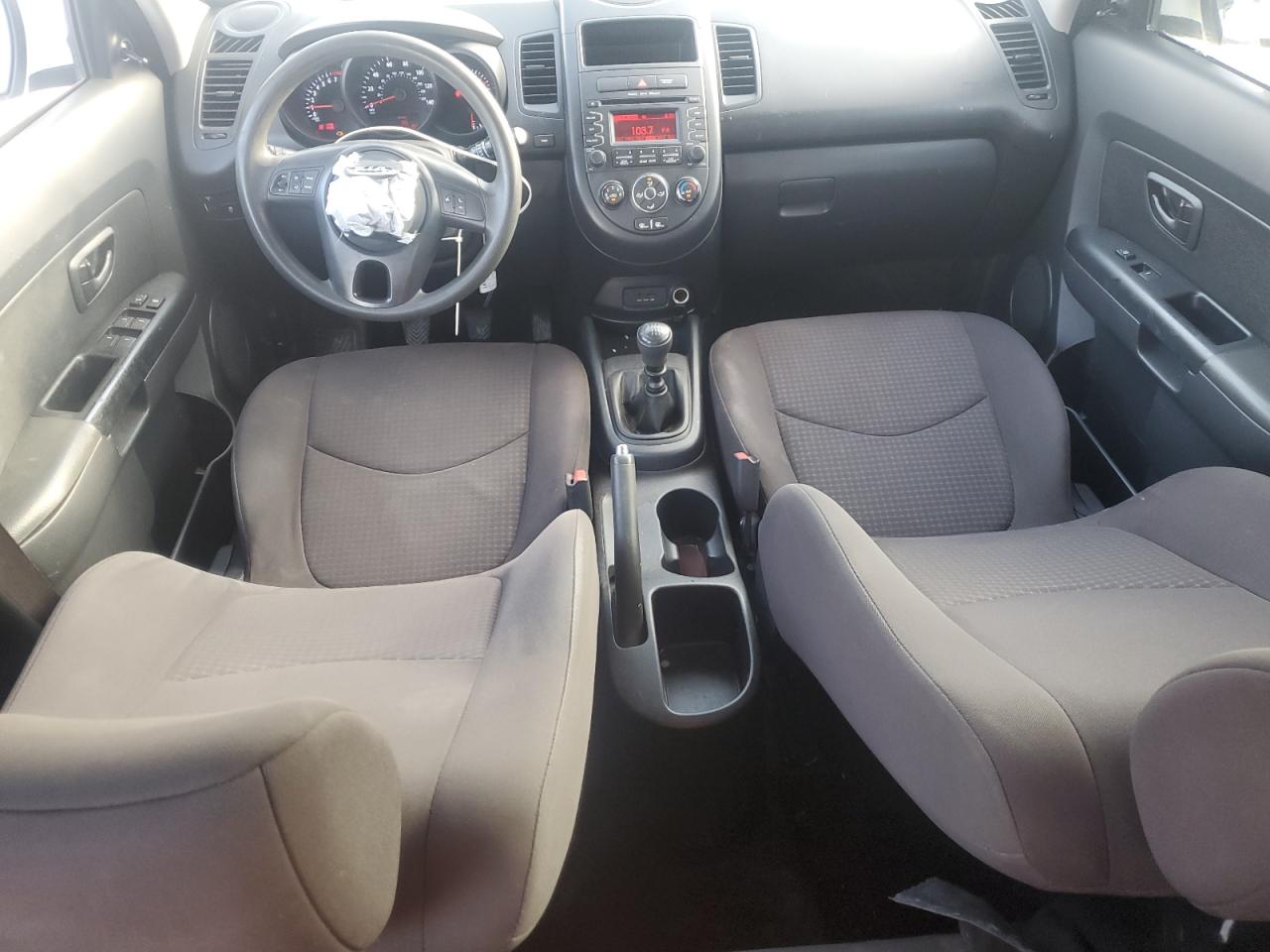 2013 Kia Soul - Image 8