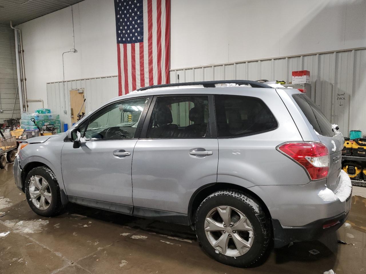 2016 Subaru Forester - Image 2