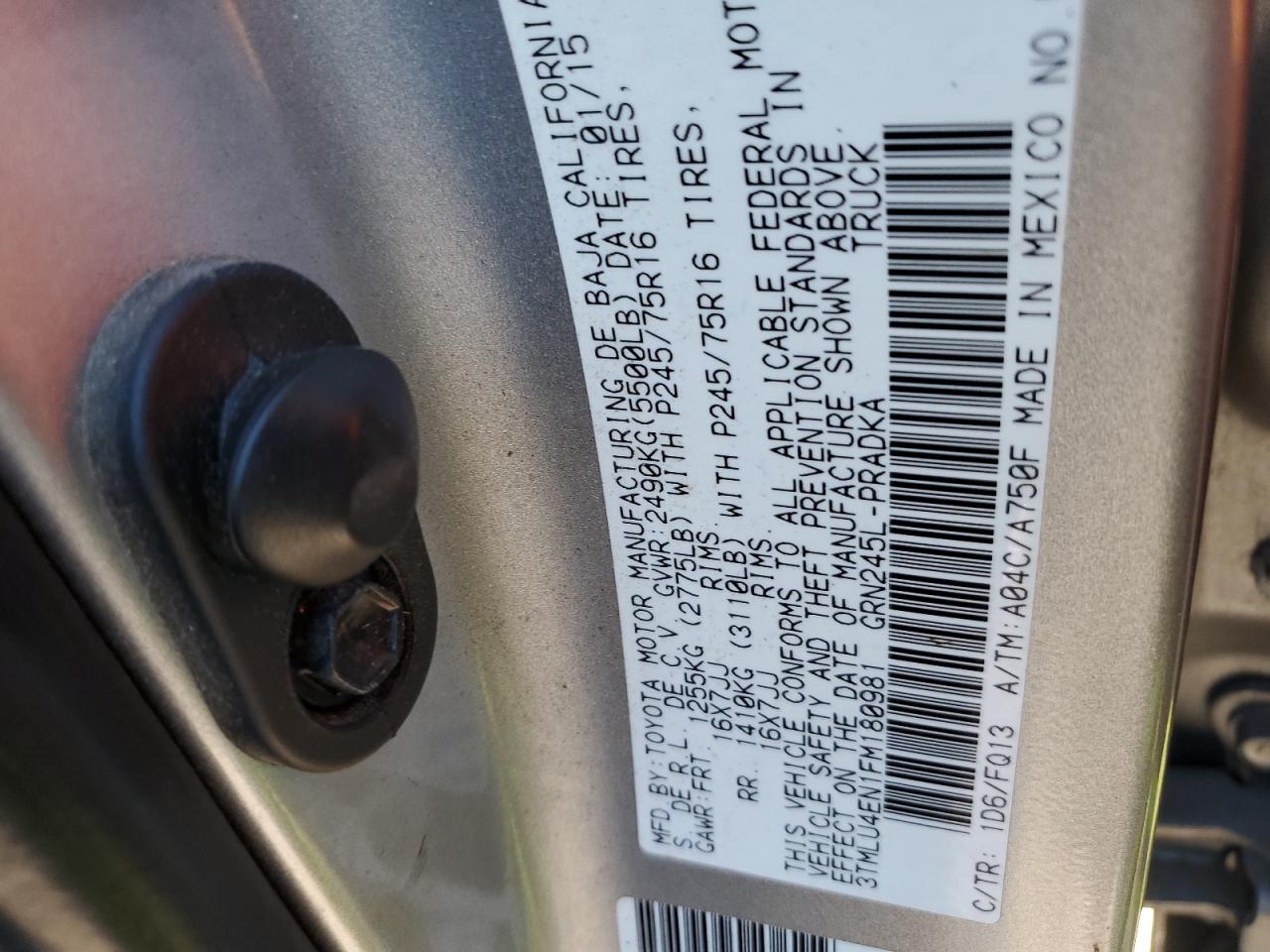 2015 Toyota Tacoma - Image 12