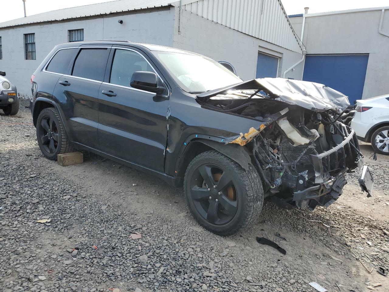 2014 Jeep Grand Cherokee - Image 4