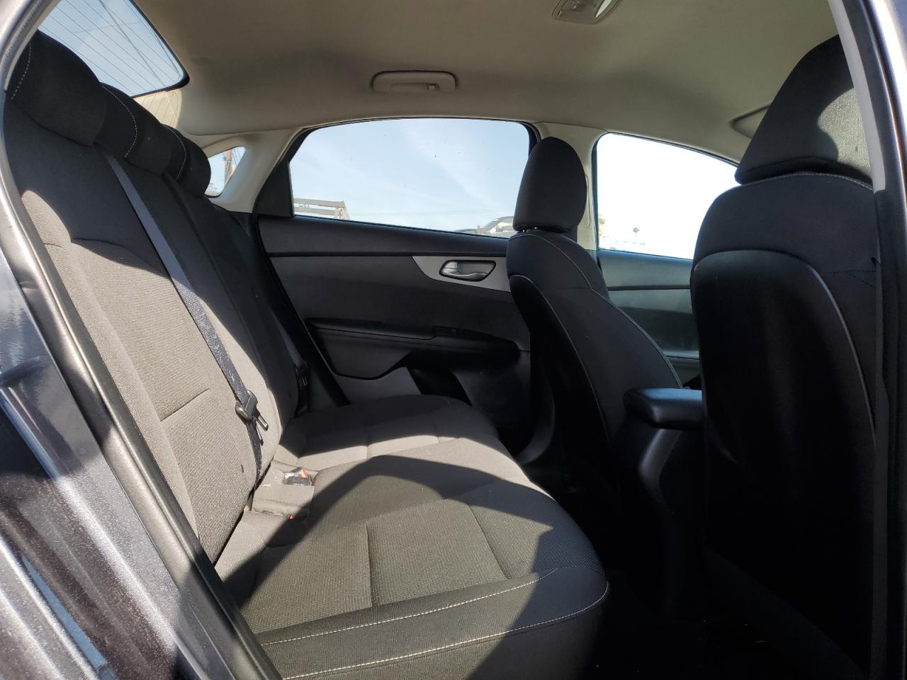 2020 Kia Forte - Image 10