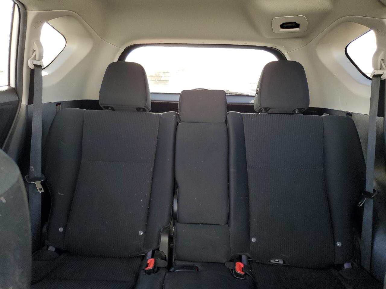 2014 Toyota RAV 4 - Image 10