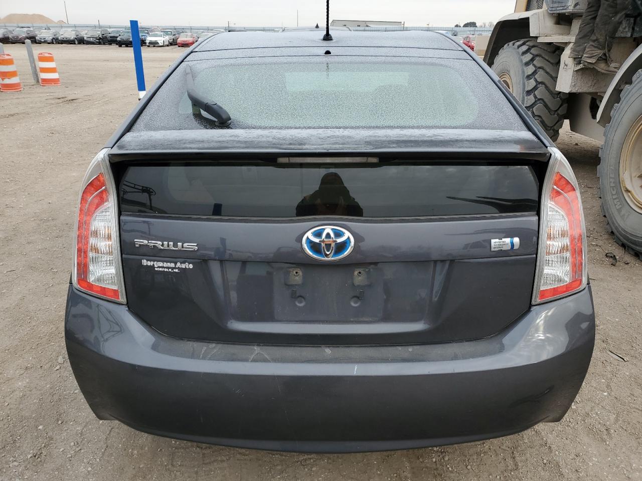 2012 Toyota Prius - Image 6
