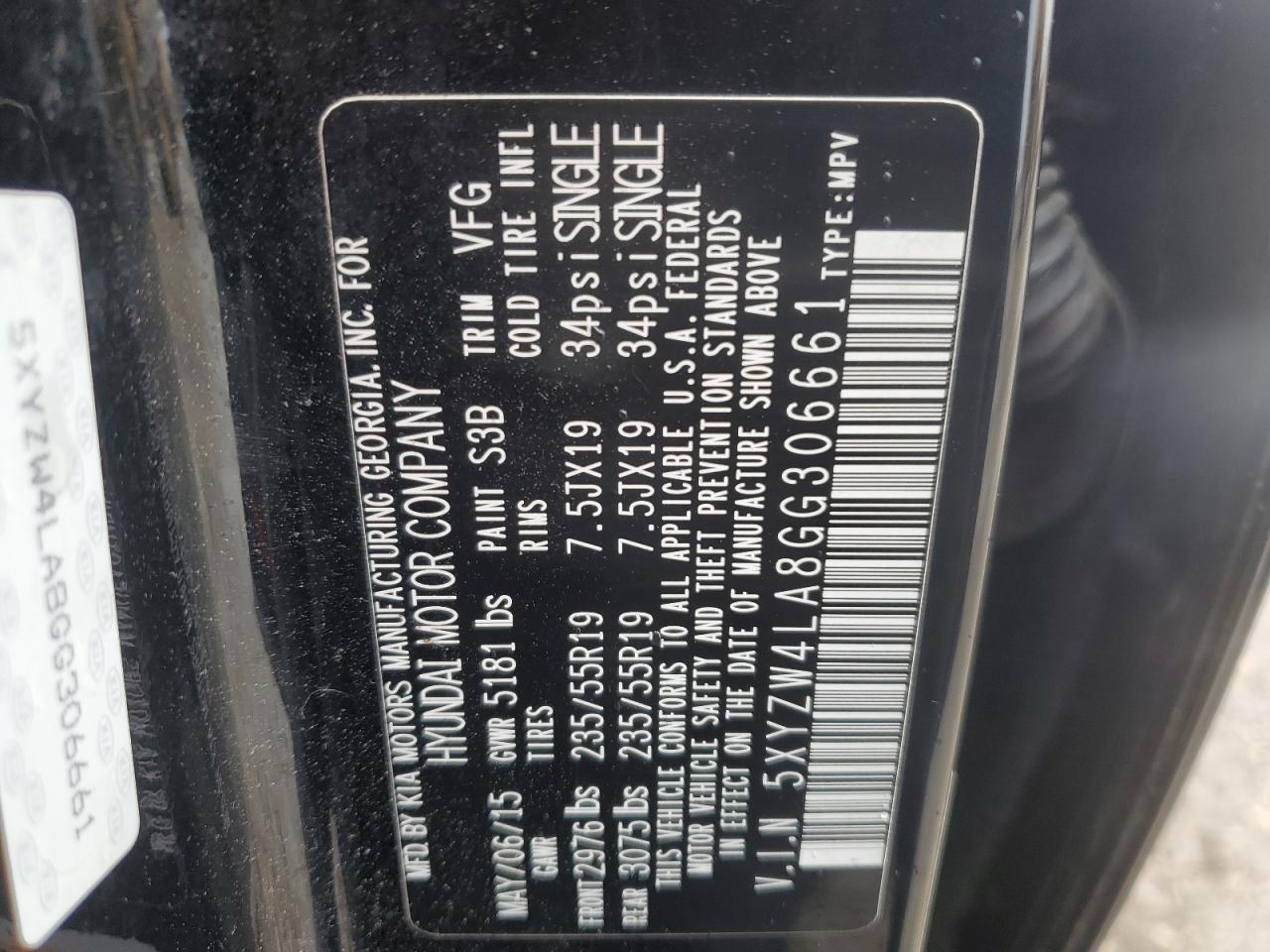 2016 Hyundai Santa Fe - Image 12