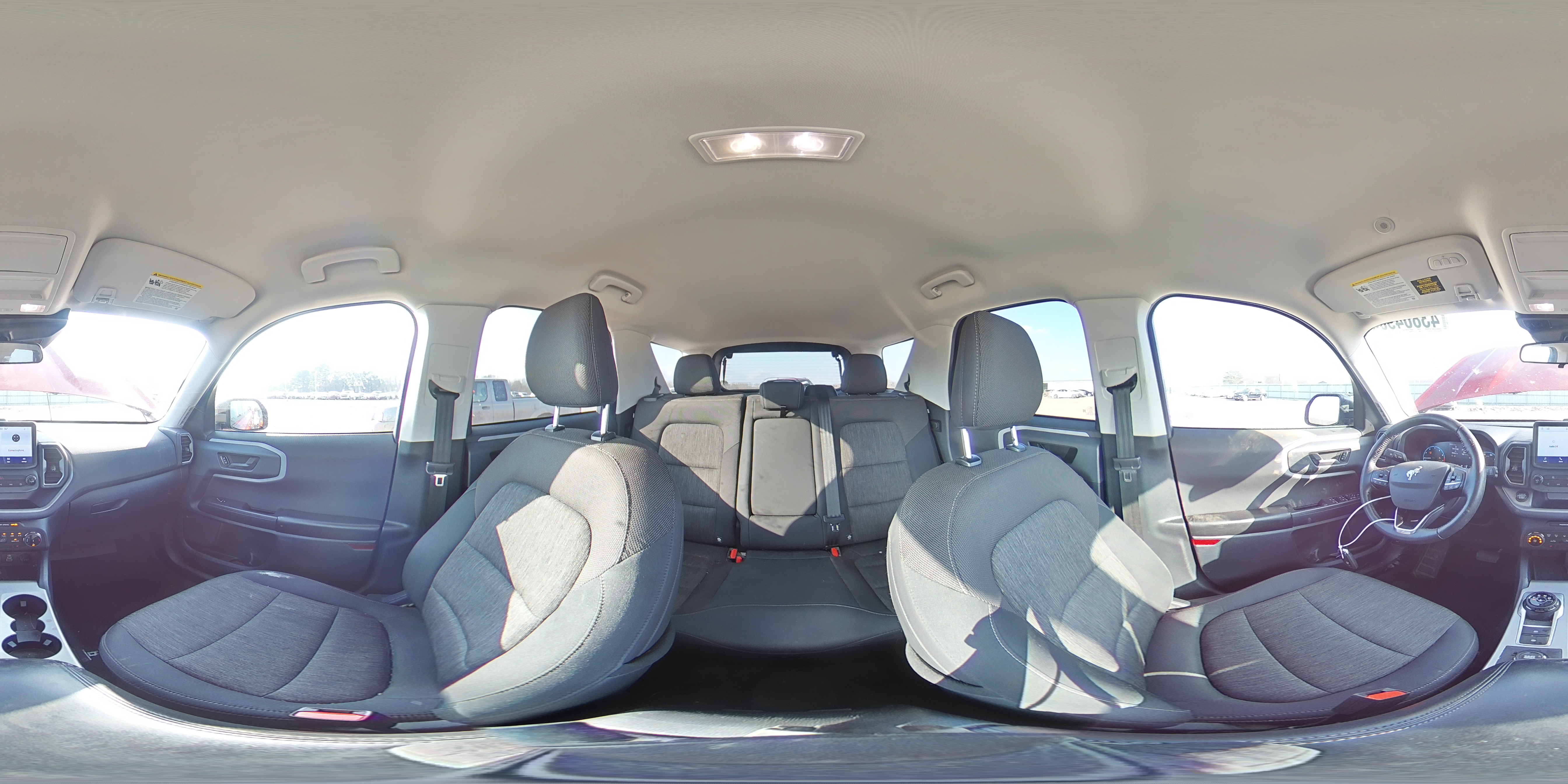 2023 Ford Bronco - Image 14