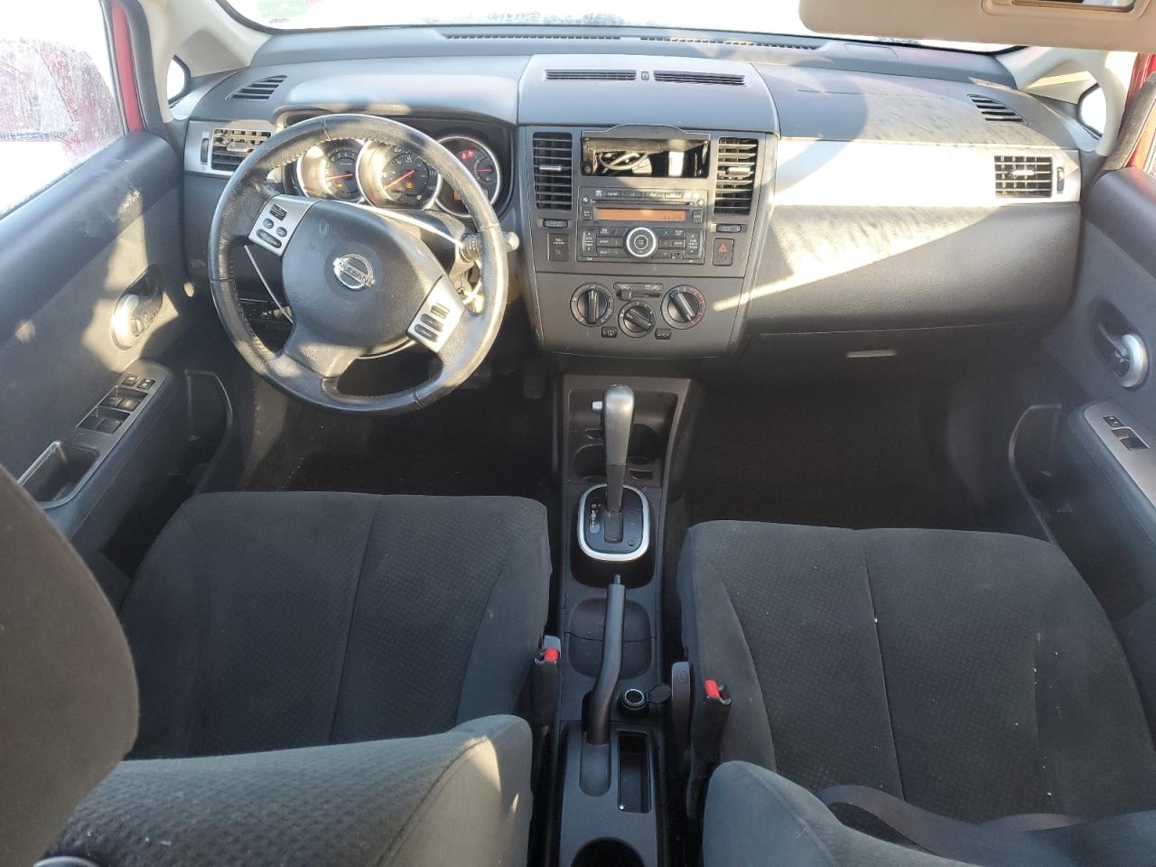 2012 Nissan Versa - Image 8