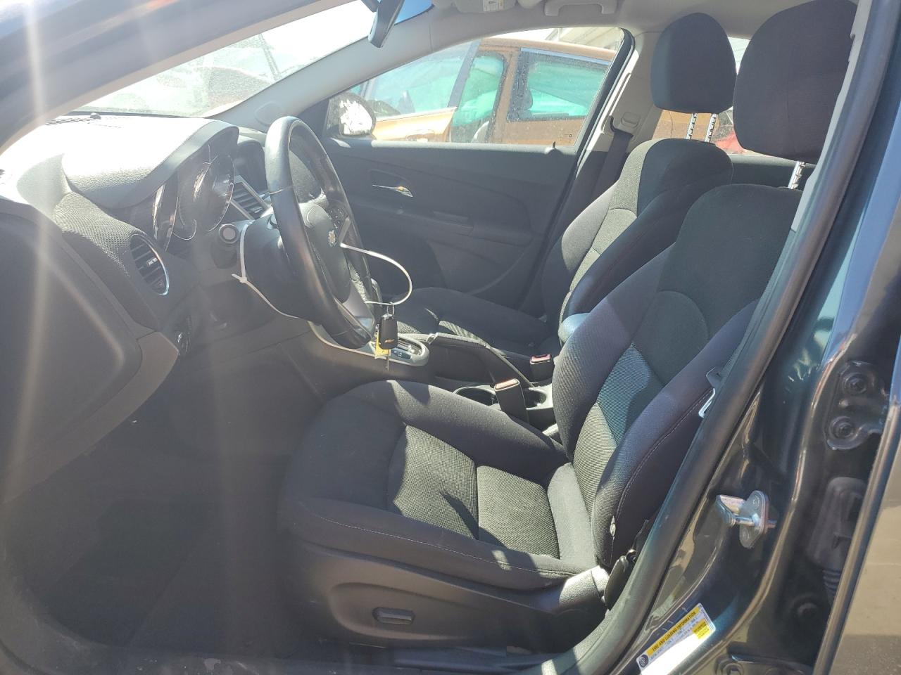 2013 Chevrolet Cruze - Image 7