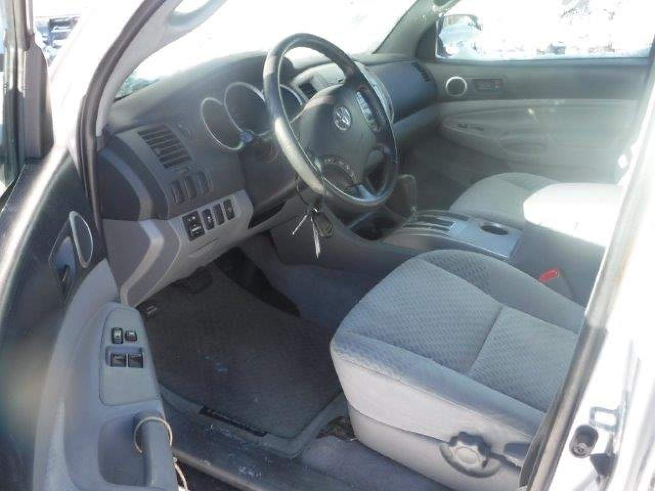 2011 Toyota Tacoma - Image 7