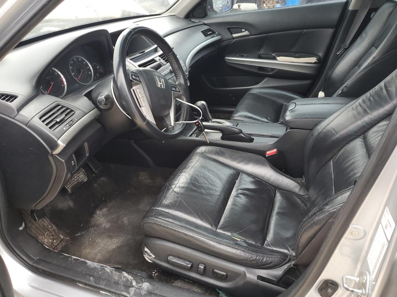 2009 Honda Accord - Image 7