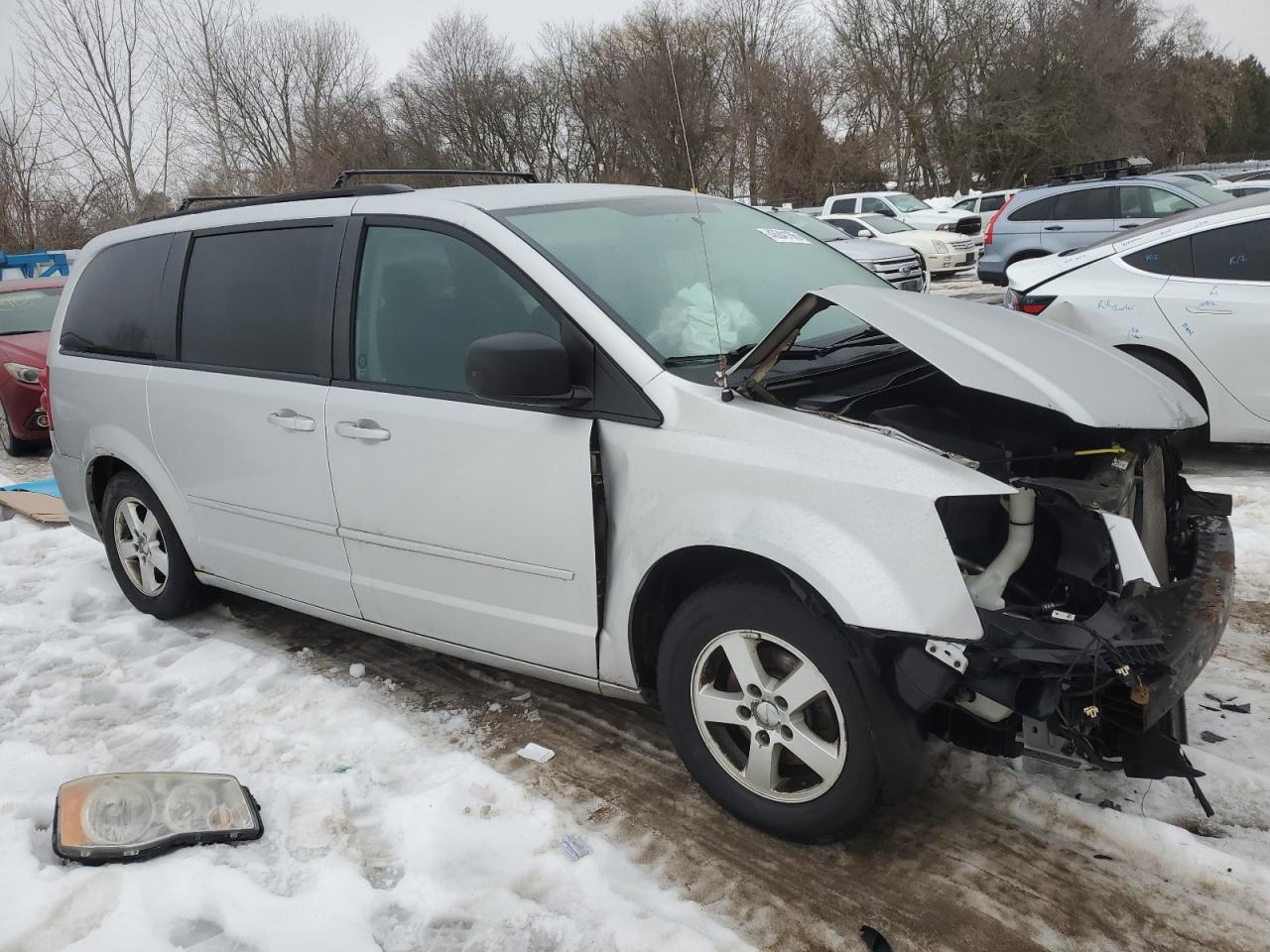 2012 Dodge Caravan - Image 4