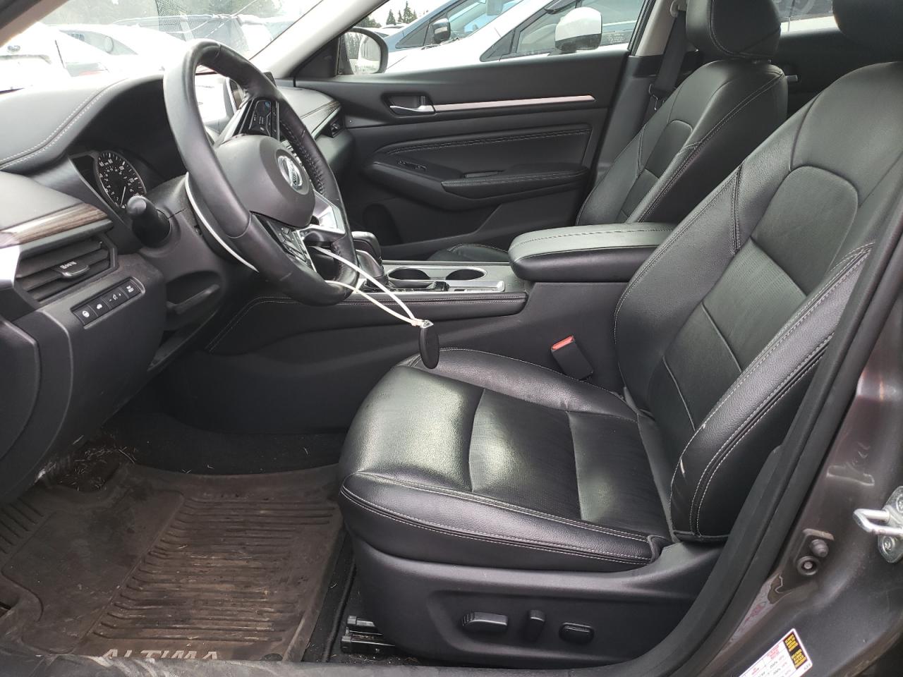 2019 Nissan Altima - Image 7