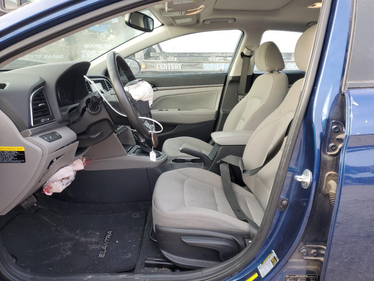 2018 Hyundai Elantra - Image 7